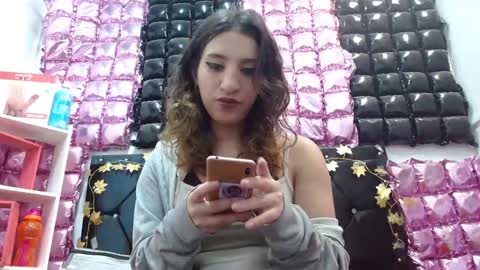 Aleja online show from October 18, 2025, 1:34 pm
