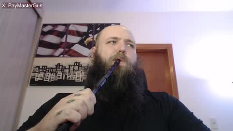 Bear online show from September 17, 2025, 11:17 pm