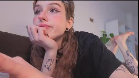 polina online show from March 4, 2026, 12:11 pm