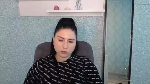 Polina online show from October 9, 2025, 9:40 am
