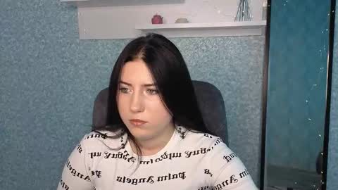 Polina online show from October 11, 2025, 9:30 am