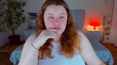 Snapshot of polinasallivan chatting on May 18, 2026, 6:58 pm Polina online show from May 18, 2026, 6:58 pm