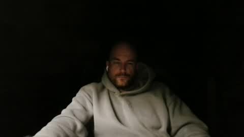 polisheaqle online show from October 8, 2025, 6:44 am