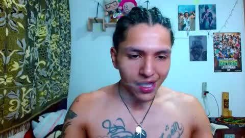 Gian online show from March 12, 2025, 6:33 pm