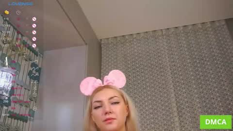 Anna online show from October 28, 2025, 5:33 am