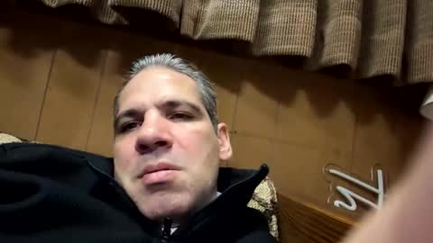 PONCH online show from October 27, 2025, 1:53 am