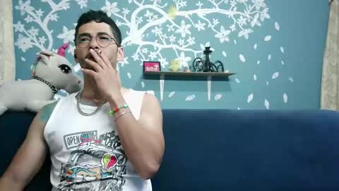 Snapshot of ponzothc chatting on November 22, 2025, 10:20 pm ponzothc online show from November 22, 2025, 10:20 pm