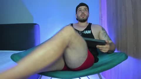 johnatan online show from March 4, 2025, 12:29 am