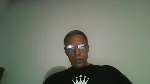 poolguy2496 online show from September 14, 2025, 4:44 am