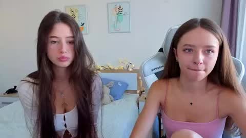 Snapshot of poopl_000 chatting on August 5, 2026, 7:11 am Cindy online show from August 5, 2026, 7:11 am