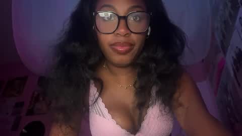 Snapshot of popasprincess chatting on February 26, 2025, 3:10 am princess online show from February 26, 2025, 3:10 am