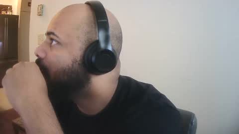 popfizzt online show from September 10, 2025, 12:16 pm