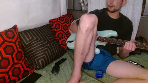 Snapshot of poppunk4life chatting on January 22, 2025, 10:40 am Kyle online show from January 22, 2025, 10:40 am
