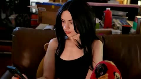 Snapshot of popstarsextape chatting on October 20, 2025, 8:53 pm A cadia online show from October 20, 2025, 8:53 pm