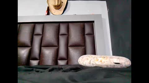 porky699 online show from October 5, 2025, 9:13 pm