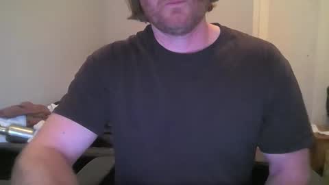 Snapshot of pornaddicted8 chatting on November 28, 2025, 4:53 pm i heart porn online show from November 28, 2025, 4:53 pm