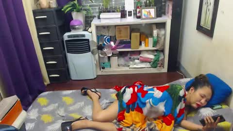 Snapshot of pornstardiva chatting on September 17, 2025, 6:37 am DivaGray online show from September 17, 2025, 6:37 am