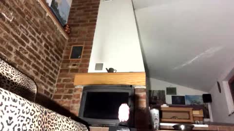 Snapshot of pornstriker chatting on October 17, 2025, 3:10 am PornStriker online show from October 17, 2025, 3:10 am