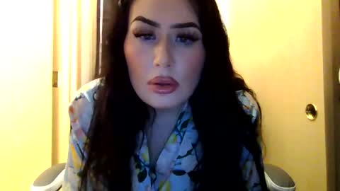 porshathegoddess69 online show from February 18, 2026, 9:33 pm