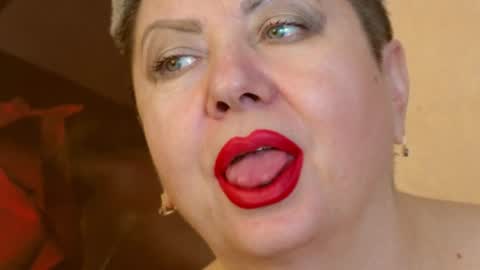 LADY POSH online show from December 14, 2024, 3:29 am