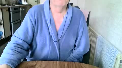 Snapshot of poshman65 chatting on December 4, 2024, 1:20 pm poshman65 online show from December 4, 2024, 1:20 pm