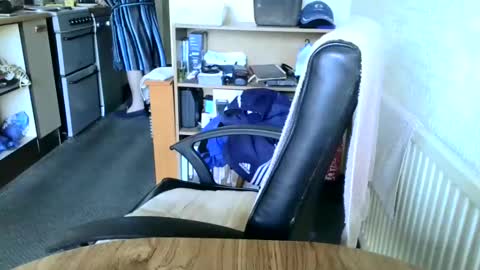 Snapshot of poshman65 chatting on January 7, 2025, 11:26 am poshman65 online show from January 7, 2025, 11:26 am