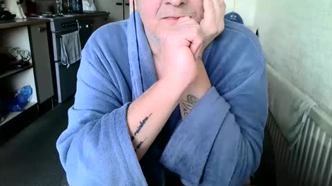 Snapshot of poshman65 chatting on January 23, 2025, 9:08 am poshman65 online show from January 23, 2025, 9:08 am