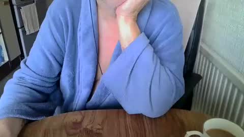 Snapshot of poshman65 chatting on October 19, 2025, 10:49 am poshman65 online show from October 19, 2025, 10:49 am