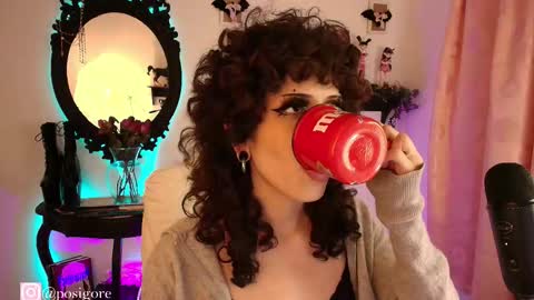 Anna Goth independient model online show from November 6, 2025, 10:54 pm