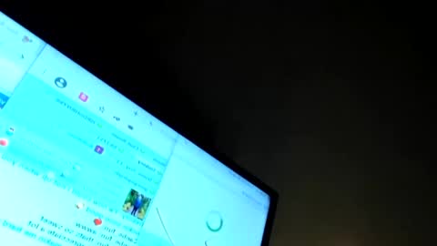 Snapshot of positivevibess chatting on February 4, 2025, 11:06 pm positivevibess online show from February 4, 2025, 11:06 pm