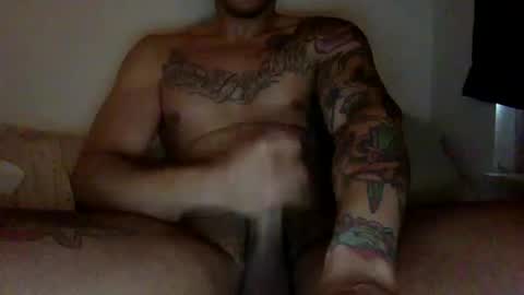 Snapshot of pourlemoment chatting on October 11, 2025, 2:26 pm pourlemoment online show from October 11, 2025, 2:26 pm