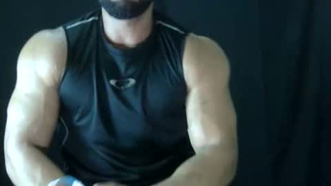 powerdmuscle online show from April 30, 2026, 11:42 pm
