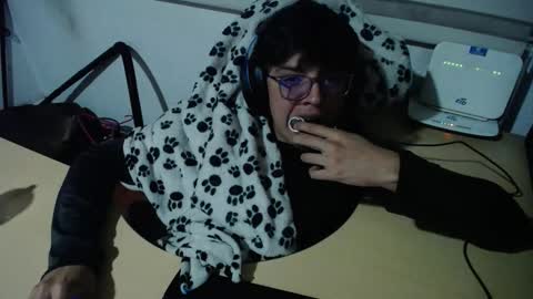 powerfulzeus2 online show from October 29, 2025, 2:58 am