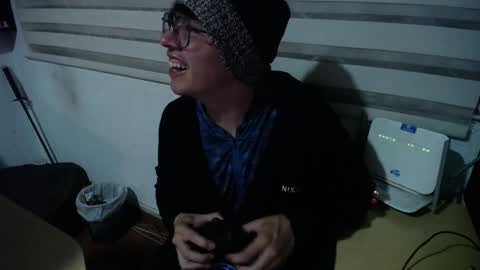 powerfulzeus2 online show from January 8, 2026, 2:03 am