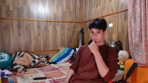 Snapshot of powertwinky chatting on February 2, 2025, 4:37 am chris independent  online show from February 2, 2025, 4:37 am