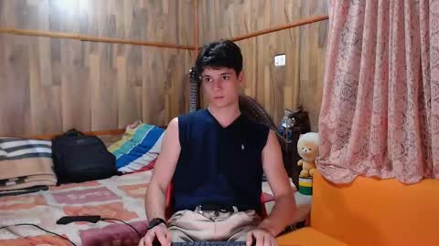 Snapshot of powertwinky chatting on February 4, 2025, 5:53 am chris independent  online show from February 4, 2025, 5:53 am