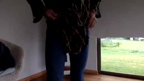 Snapshot of ppsmall_17 chatting on October 23, 2025, 11:20 am ppsmall_17 online show from October 23, 2025, 11:20 am