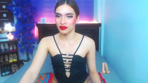 preciosa_banks69 online show from February 12, 2025, 4:44 pm