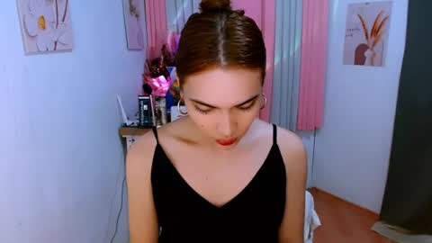 Snapshot of preciosa_banks69 chatting on July 20, 2026, 9:45 am preciosa_banks69 online show from July 20, 2026, 9:45 am