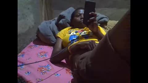 precious_nesh online show from May 19, 2026, 5:14 am
