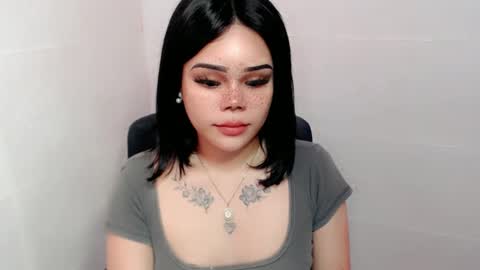 Snapshot of preciousangel69xxx chatting on December 9, 2024, 8:44 pm MAXXINE online show from December 9, 2024, 8:44 pm