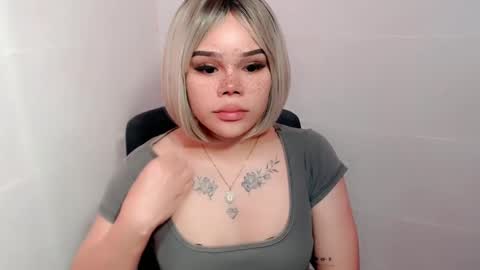 Snapshot of preciousangel69xxx chatting on January 18, 2025, 10:17 pm MAXXINE online show from January 18, 2025, 10:17 pm