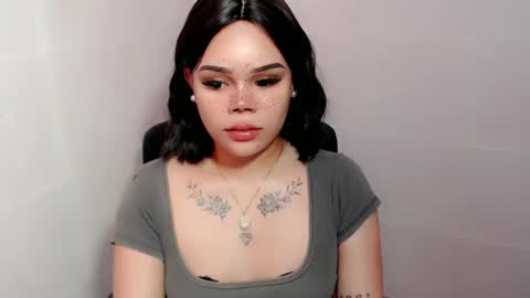 Snapshot of preciousangel69xxx chatting on January 22, 2025, 8:17 pm MAXXINE online show from January 22, 2025, 8:17 pm