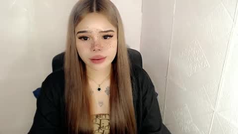 Snapshot of preciousangel69xxx chatting on February 24, 2025, 5:43 am MAXXINE online show from February 24, 2025, 5:43 am