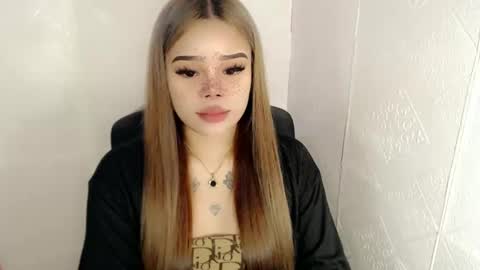 Snapshot of preciousangel69xxx chatting on February 26, 2025, 11:37 pm MAXXINE online show from February 26, 2025, 11:37 pm