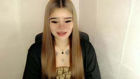 Snapshot of preciousangel69xxx chatting on March 5, 2025, 9:59 pm MAXXINE online show from March 5, 2025, 9:59 pm
