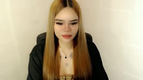 Snapshot of preciousangel69xxx chatting on October 5, 2025, 2:32 am MAXXINE online show from October 5, 2025, 2:32 am