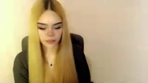 Snapshot of preciousangel69xxx chatting on July 11, 2026, 7:33 am MAXXINE online show from July 11, 2026, 7:33 am