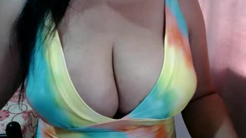 Snapshot of pregnantsinglesugar chatting on October 6, 2025, 4:21 am WELCOME IM SINGLE PREGNANT REALLY HARD TO BE A SINGLE WITH TWIN SO PLS STOP BEING RUDELIARWASTING TIME. BE CONSIDERATE. TNX online show from October 6, 2025, 4:21 am