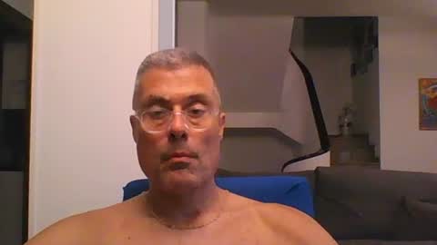 prendimisubito online show from August 3, 2026, 10:02 pm
